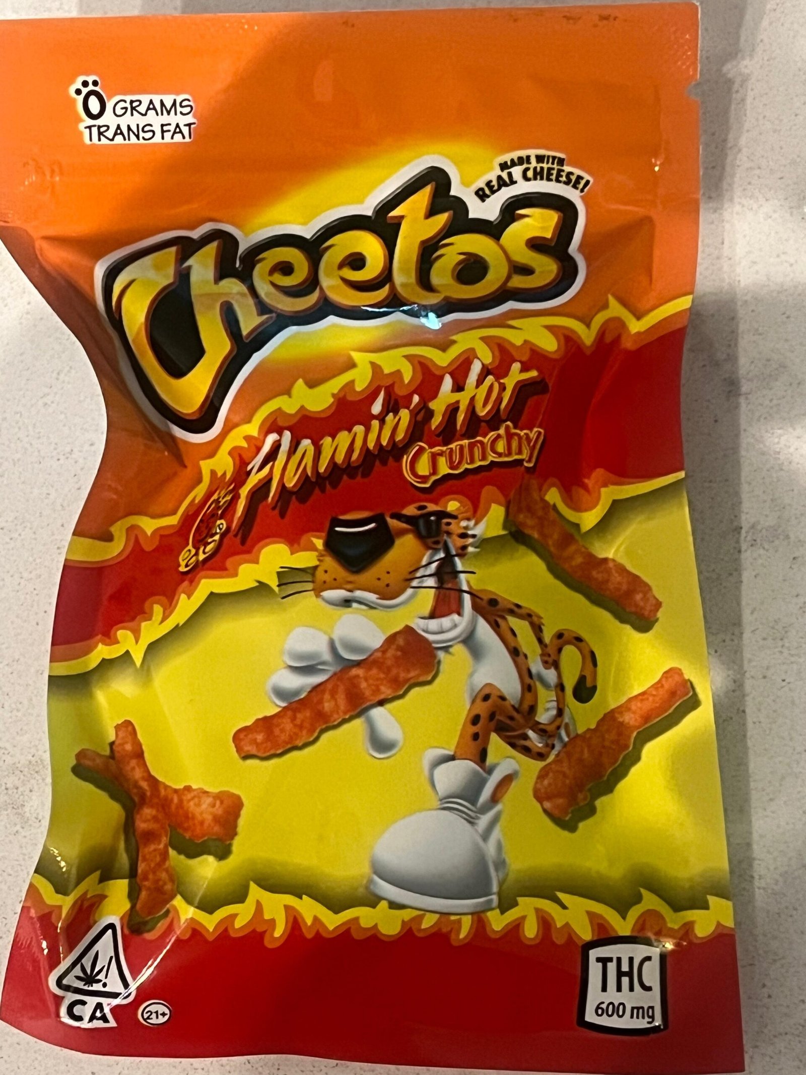 Cheetos Flamin’ Hot Crunchy (600mg)